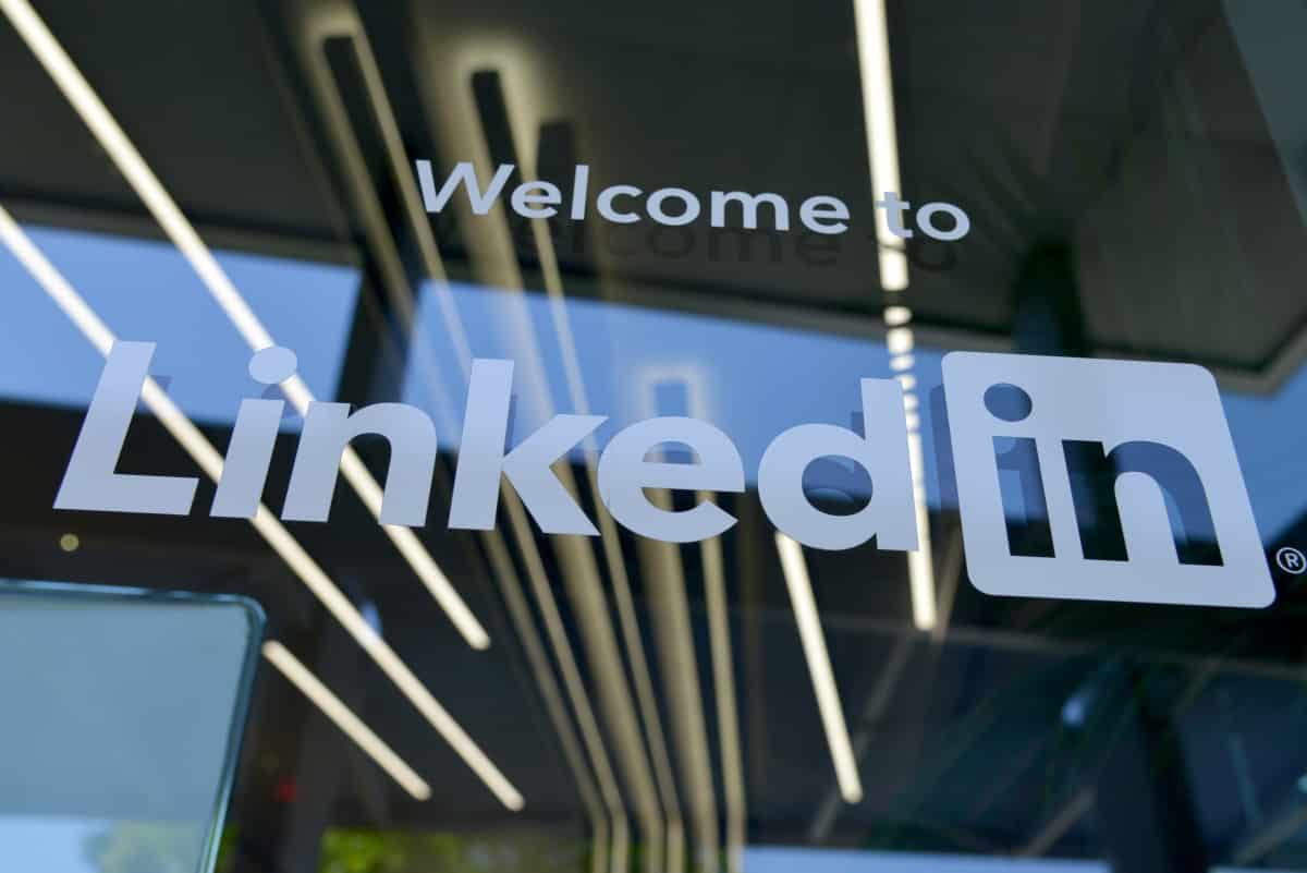 linkedin-premium