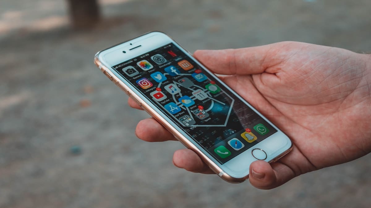 Apple'dan Yeni Kısıtlamalar Microsoft ve Google'a Geldi