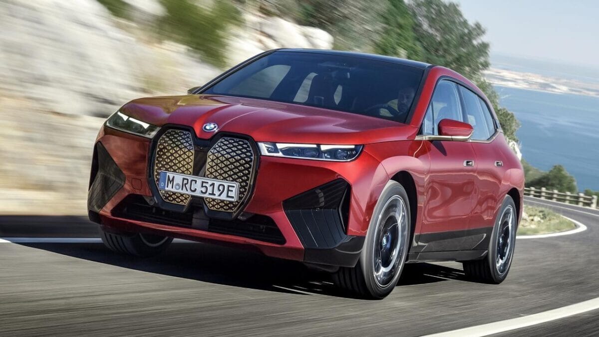 BMW iX