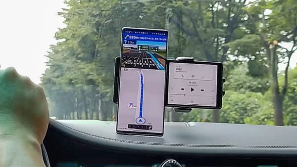 lg-cift-ekranli-telefon-sizdirildi